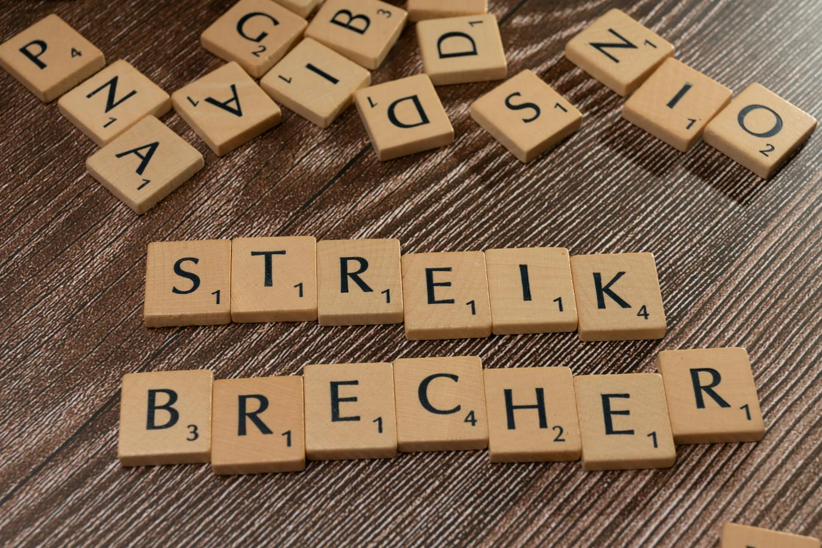 Aktien steigen, aber Hormuz-Krise schürt neue Panik