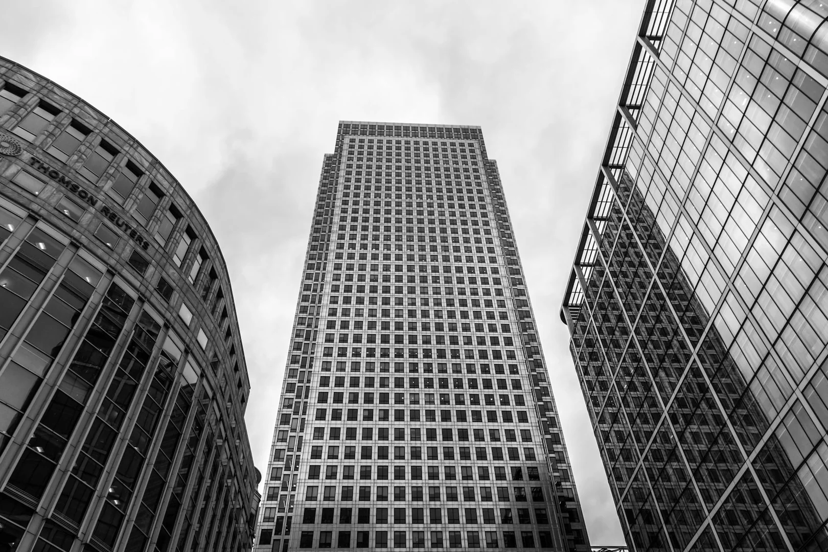 FGS Global holt Ex-HSBC-Banker