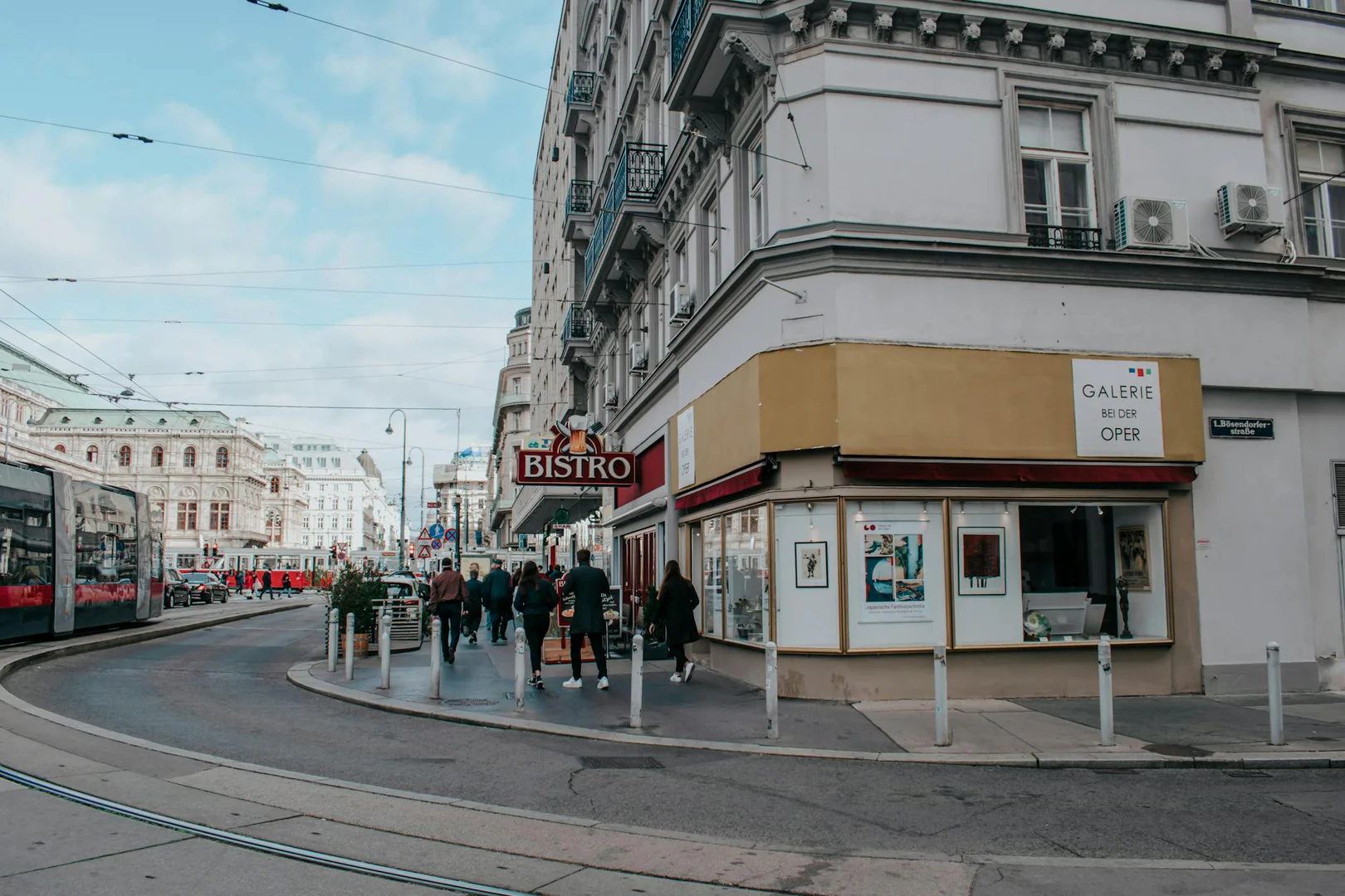Glanzvolle Finanzelite unterstützt "A Night at the Opera" in Zürich