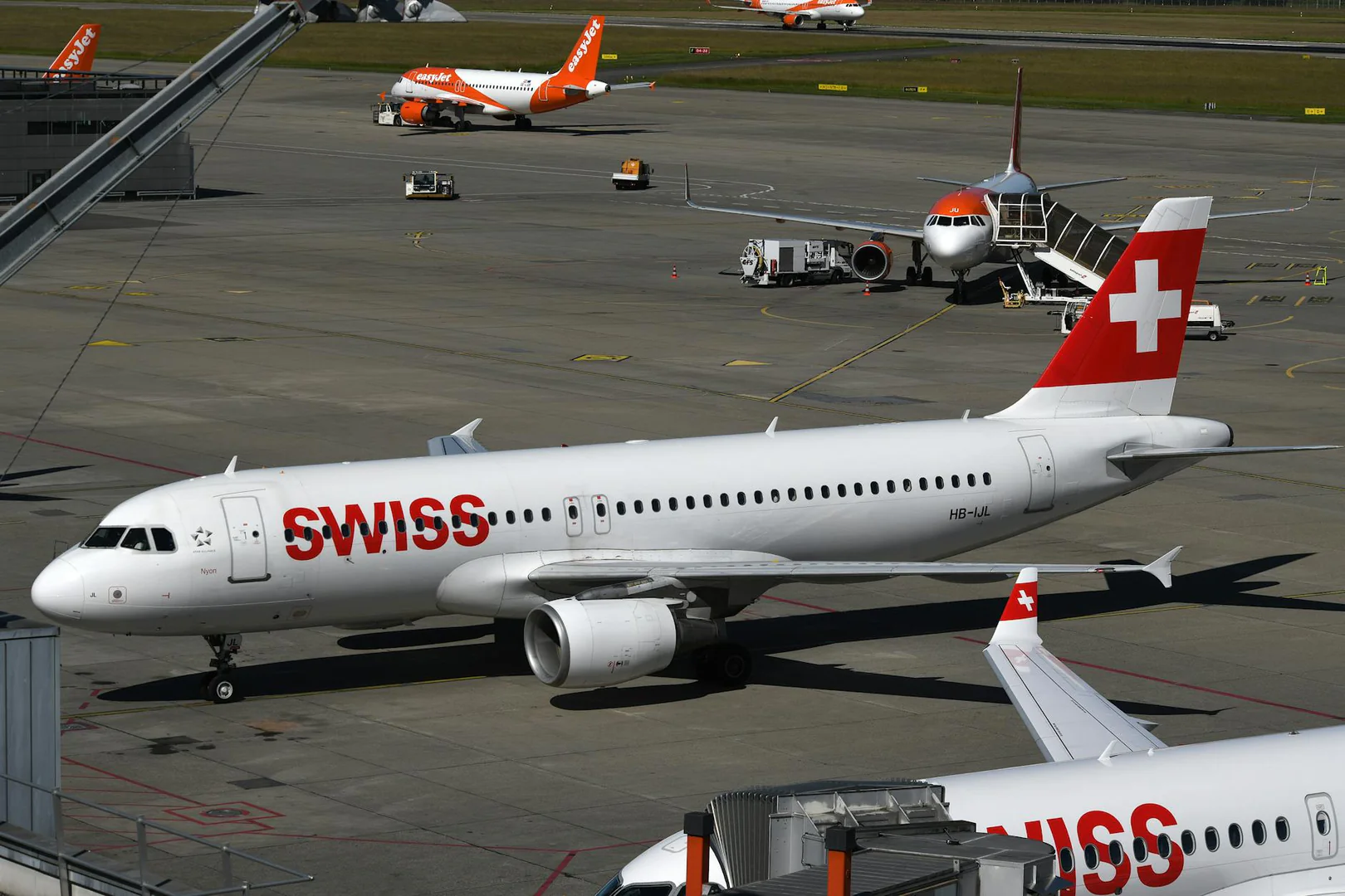 Schwarze Aviatik-Woche: Airbus-Unglück in Delhi, IT-Crash bei Skyguide in Zürich